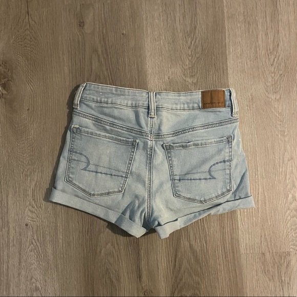 AE Light Wash Denim Stretch Shorts - Picture 2 of 3
